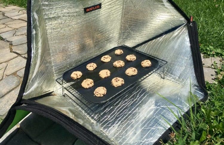 peanut butter chocolate chip cookies