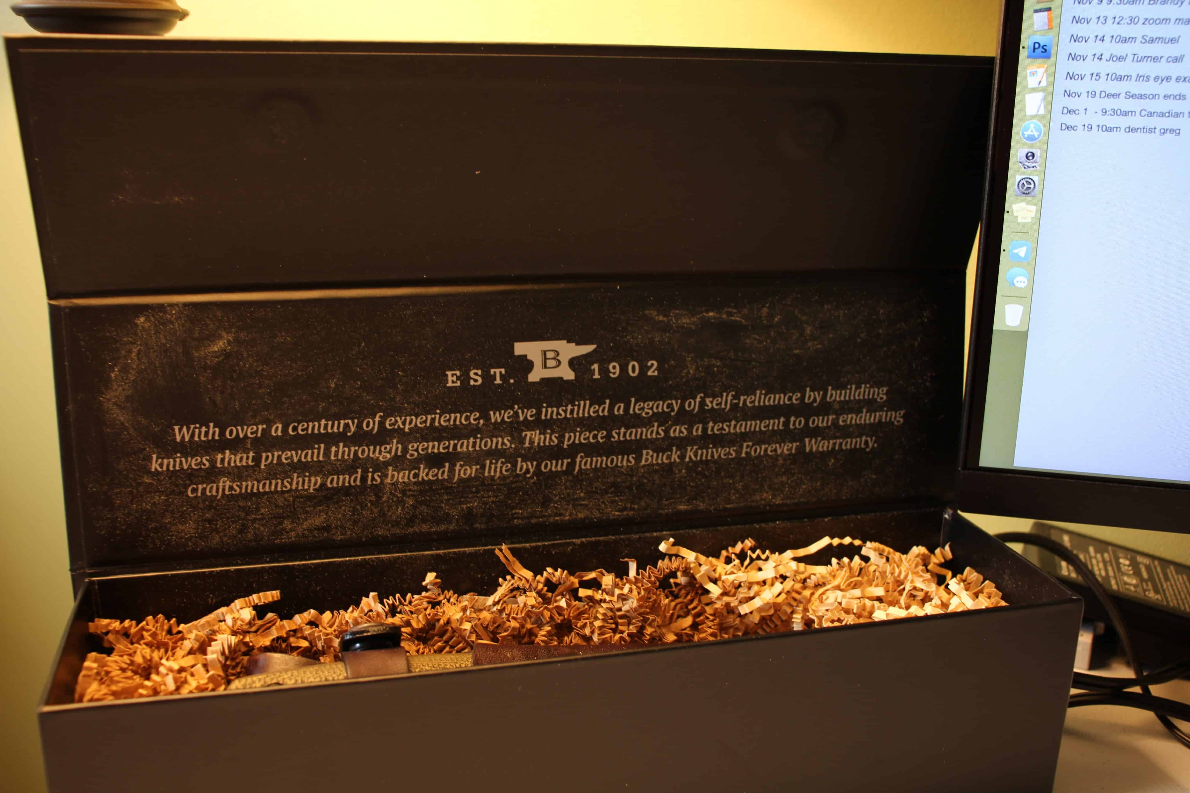 663 Alpha Guide Knife Presentation Box 3