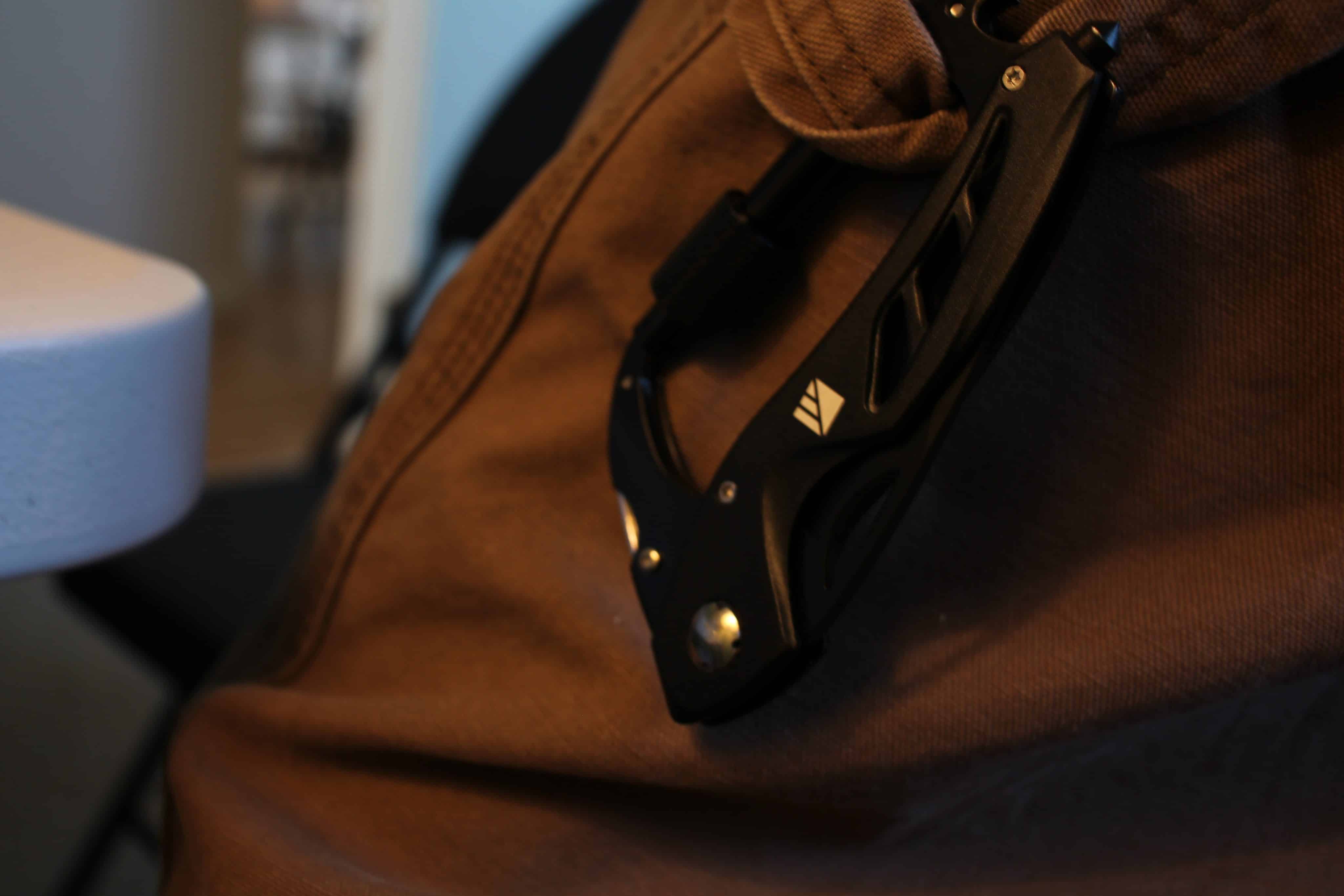 Dark Energy Carabiner Pro Clipped